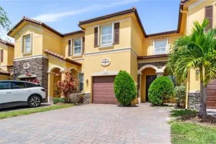 8678 NW 113th Ct, Doral, FL 33178 - Photo 2