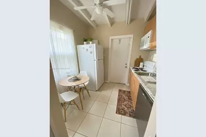2349 NW 13th Ct, Fort Lauderdale, FL 33311 - Photo 2