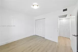 901 SW 128th Terrace, Pembroke Pines, FL 33027 - Photo 12