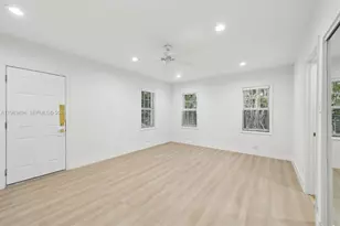 299 S Biscayne River Dr, Miami, FL 33169 - Photo 28