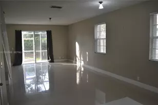 1935 Madeira Dr, Weston, FL 33327 - Photo 4