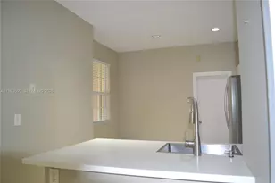 1935 Madeira Dr, Weston, FL 33327 - Photo 8