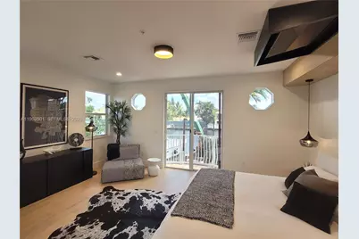 1372 Bayview Dr, Fort Lauderdale, FL 33304 - Photo 24