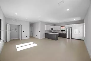 601 NW 3rd Ave, Hallandale Beach, FL 33009 - Photo 4