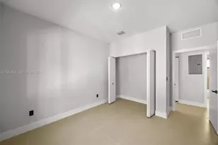 601 NW 3rd Ave, Hallandale Beach, FL 33009 - Photo 10
