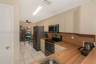 840 SW 120th Way, Davie, FL 33325 - Photo 10