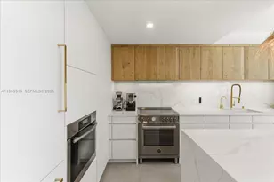 200 Biscayne Blvd Way, Miami, FL 33131 - Photo 14