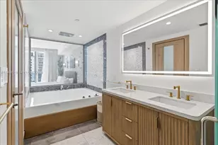 200 Biscayne Blvd Way, Miami, FL 33131 - Photo 30