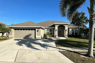 4302 Mandolin Blvd, Winter Haven, FL 33884 - Photo 2