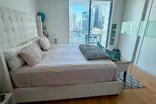 90 SW 3rd St, Miami, FL 33130 - Photo 10