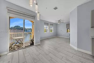 150 Jacaranda Country Club Dr #200, Plantation, FL 33324 - Photo 22