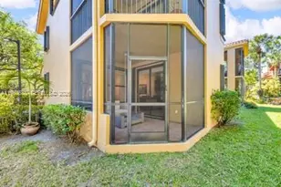 15533 N Miami Lakeway N, Miami Lakes, FL 33014 - Photo 26