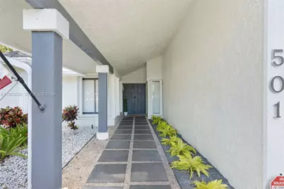 501 NW 78th Way, Plantation, FL 33324 - Photo 18