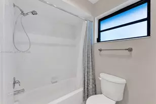 5331 NW 77th Ct, Pompano Beach, FL 33073 - Photo 20