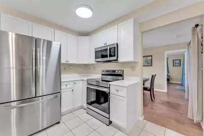 5331 NW 77th Ct, Pompano Beach, FL 33073 - Photo 6