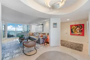 19333 E Collins Ave, Sunny Isles Beach, FL 33160 - Photo 4