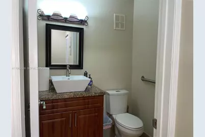 338 Minorca Ave, Coral Gables, FL 33134 - Photo 16