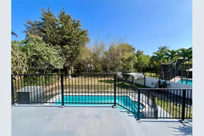 19901 SW 81st Ct, Cutler Bay, FL 33189 - Photo 52