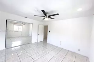 19901 SW 81st Ct, Cutler Bay, FL 33189 - Photo 16