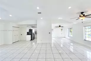 19901 SW 81st Ct, Cutler Bay, FL 33189 - Photo 4