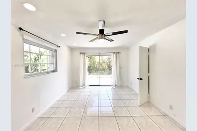 19901 SW 81st Ct, Cutler Bay, FL 33189 - Photo 10
