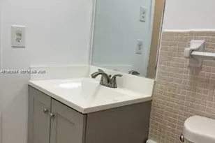 1420 Atlantic Shores Blvd, Hallandale Beach, FL 33009 - Photo 8