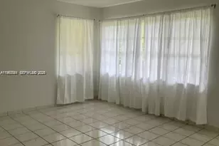 1420 Atlantic Shores Blvd, Hallandale Beach, FL 33009 - Photo 4