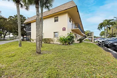 200 Gate Rd #102, Hollywood, FL 33024 - Photo 18