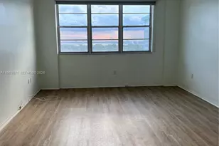 5825 Collins Ave, Miami Beach, FL 33140 - Photo 14