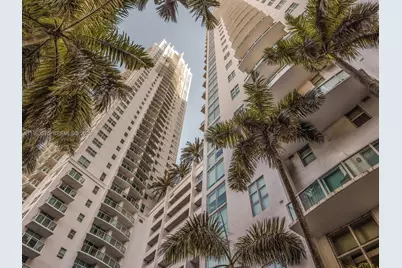 31 SE 5th St #3419, Miami, FL 33131 - Photo 4