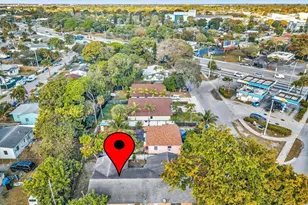 2512 NW 9th Pl, Fort Lauderdale, FL 33311 - Photo 24