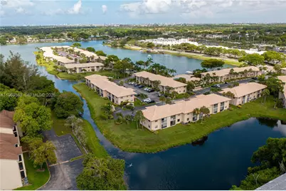 5560 Lakeside Dr #204, Margate, FL 33063 - Photo 12