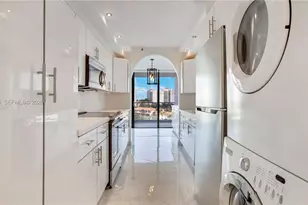 19707 Turnberry Way, Aventura, FL 33180 - Photo 6