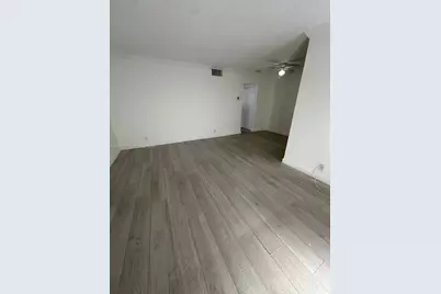 2008 N Jackson St #B4, Hollywood, FL 33020 - Photo 4