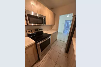 2008 N Jackson St #B4, Hollywood, FL 33020 - Photo 12