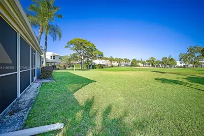 8729 SE Riverfront Ter, Jupiter, FL 33469 - Photo 22
