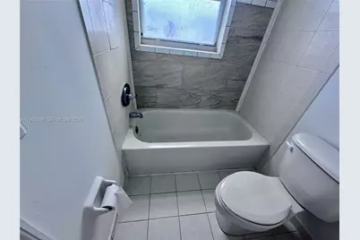 1631 SE 30th St #1631, Homestead, FL 33035 - Photo 4