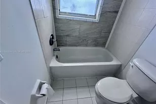 1631 SE 30th St, Homestead, FL 33035 - Photo 4