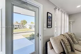 4506 NW 47th St, Tamarac, FL 33319 - Photo 18