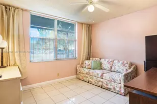 2900 NW 48th Terrace, Lauderdale Lakes, FL 33313 - Photo 6