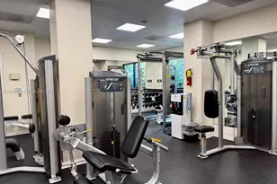 2333 Brickell Ave, Miami, FL 33129 - Photo 22