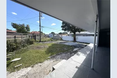 121 Flagami Blvd #Front, Miami, FL 33144 - Photo 22