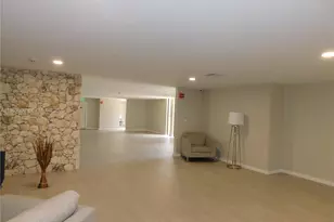 8025 SW 107th Ave, Miami, FL 33173 - Photo 18