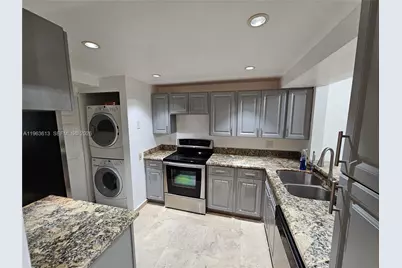 6575 W Oakland Park Blvd #109, Lauderhill, FL 33313 - Photo 10