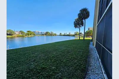 6575 W Oakland Park Blvd #109, Lauderhill, FL 33313 - Photo 28