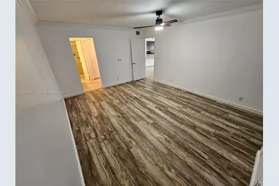 6575 W Oakland Park Blvd #109, Lauderhill, FL 33313 - Photo 34