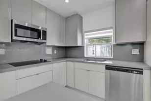 1010 N 16th Ave, Hollywood, FL 33020 - Photo 6