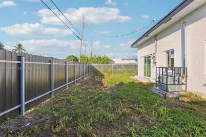 2360 Rutland St, Opa Locka, FL 33054 - Photo 36