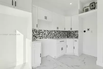 2360 Rutland St, Opa Locka, FL 33054 - Photo 14