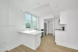 800 Claughton Island Dr, Miami, FL 33131 - Photo 8